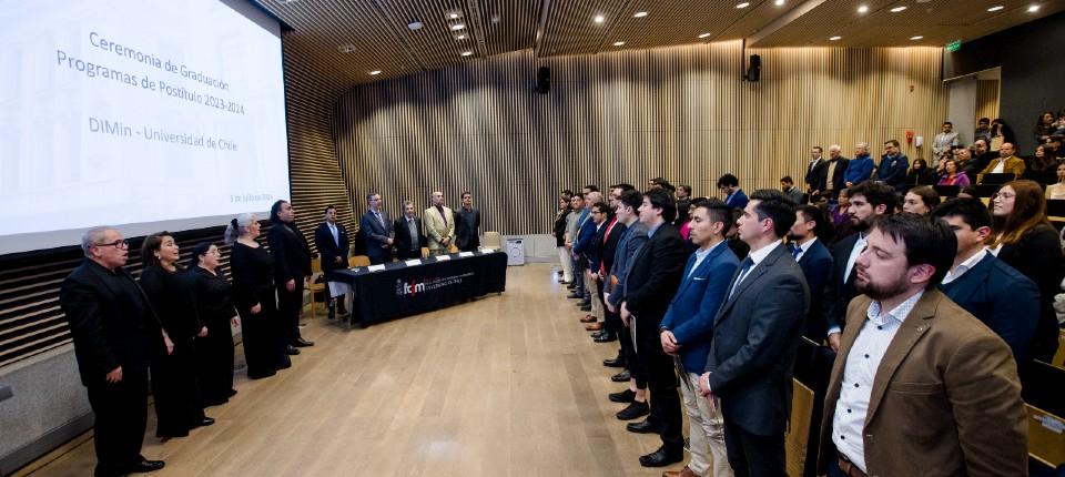 Departamento de Ingeniería de Minas de la U. de Chile gradúa a 97 estudiantes de Postítulos